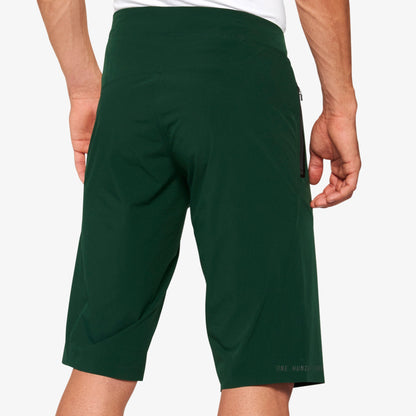 CELIUM Shorts Forest Green