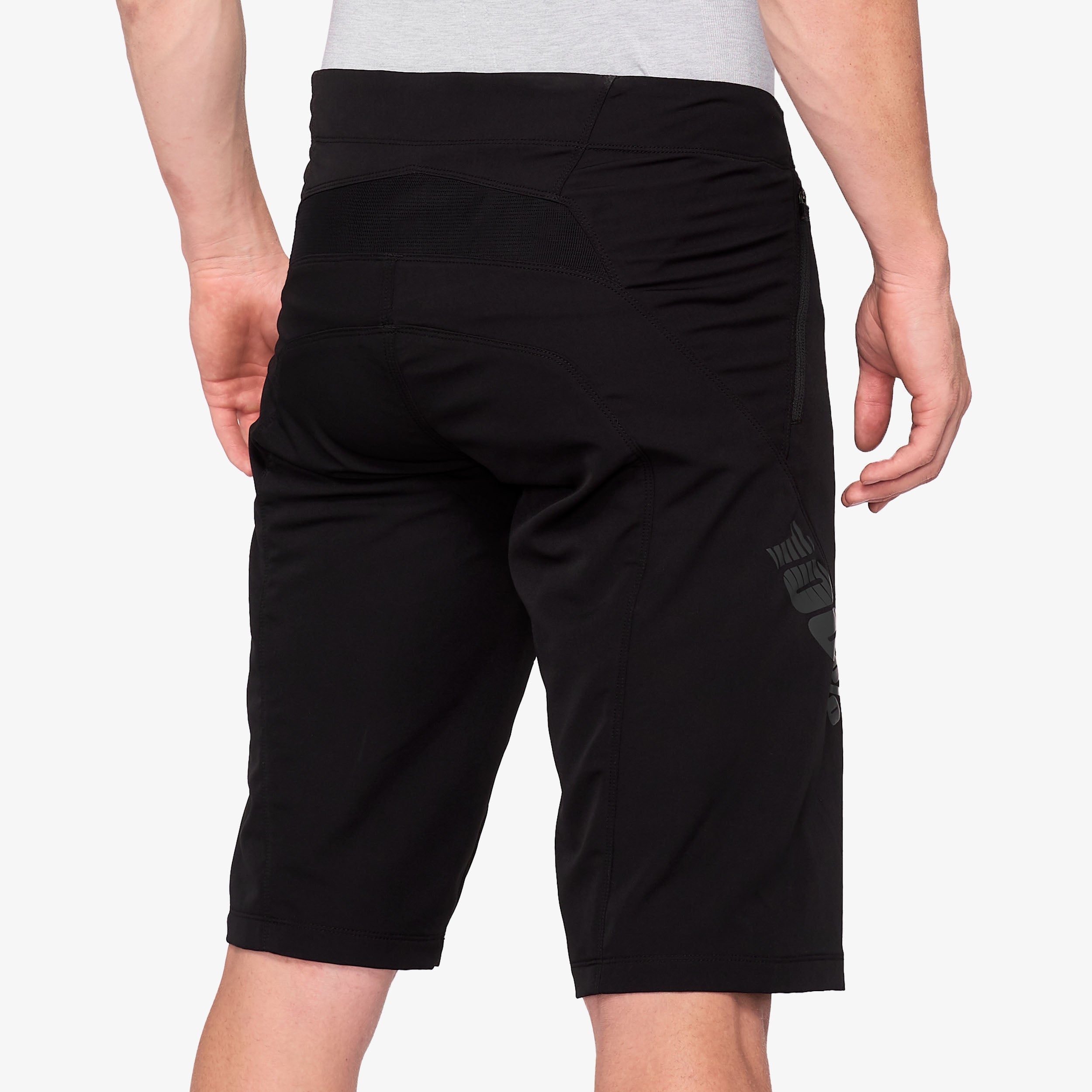 AIRMATIC Shorts Black - Secondary