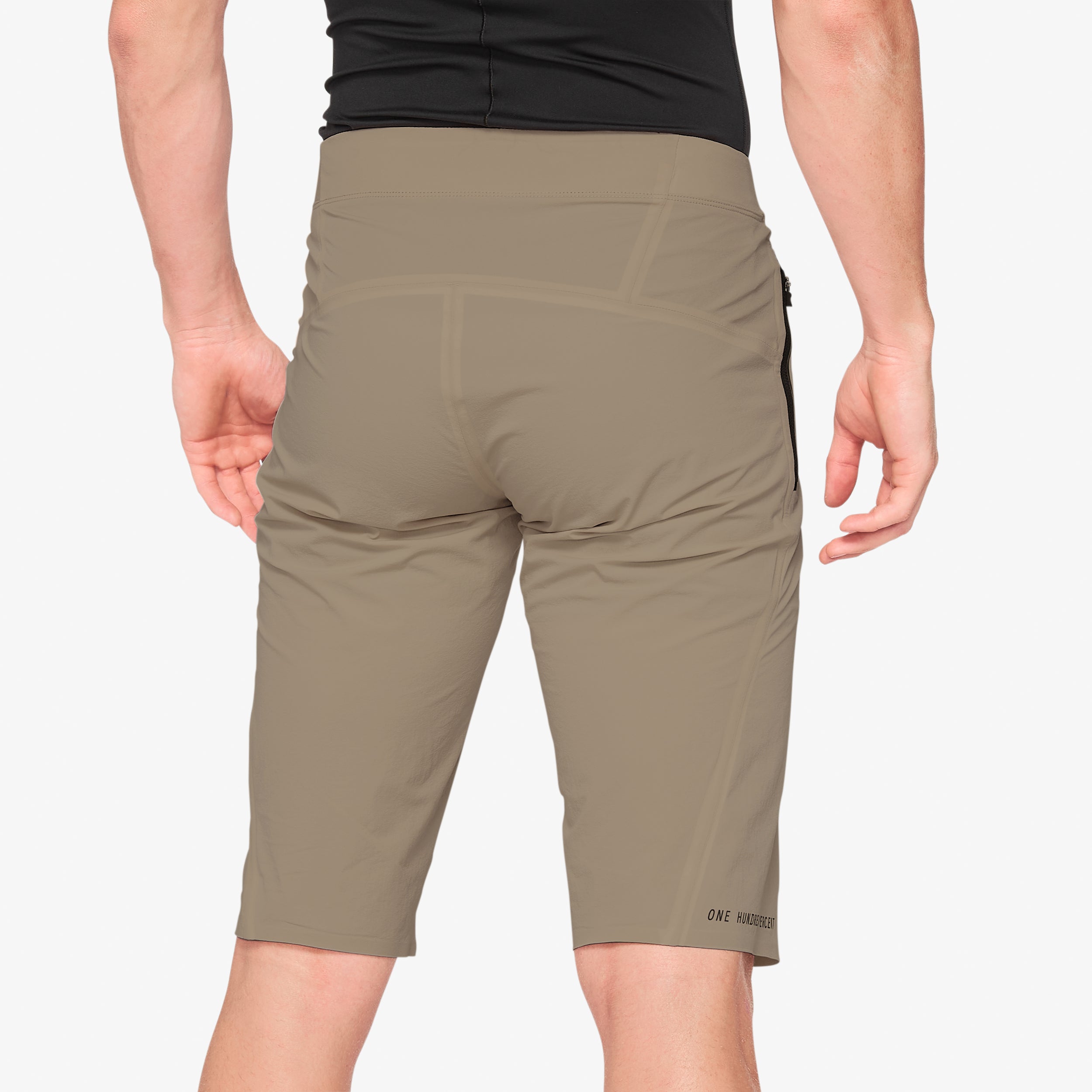 CELIUM Shorts Sand