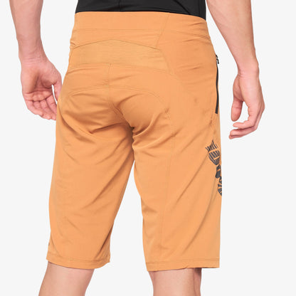 AIRMATIC Shorts Caramel